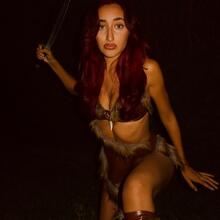  Nude