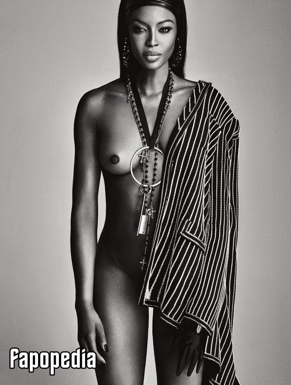Nudes naomi campbell Naomi Campbell