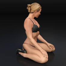  Nude