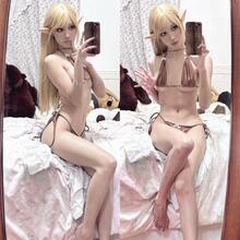  Nude