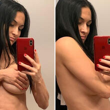  Nude