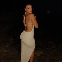  Nude