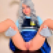  Nude