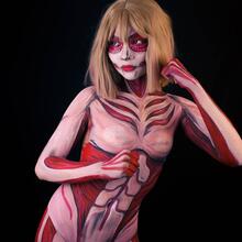  Nude