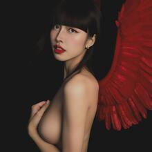  Nude