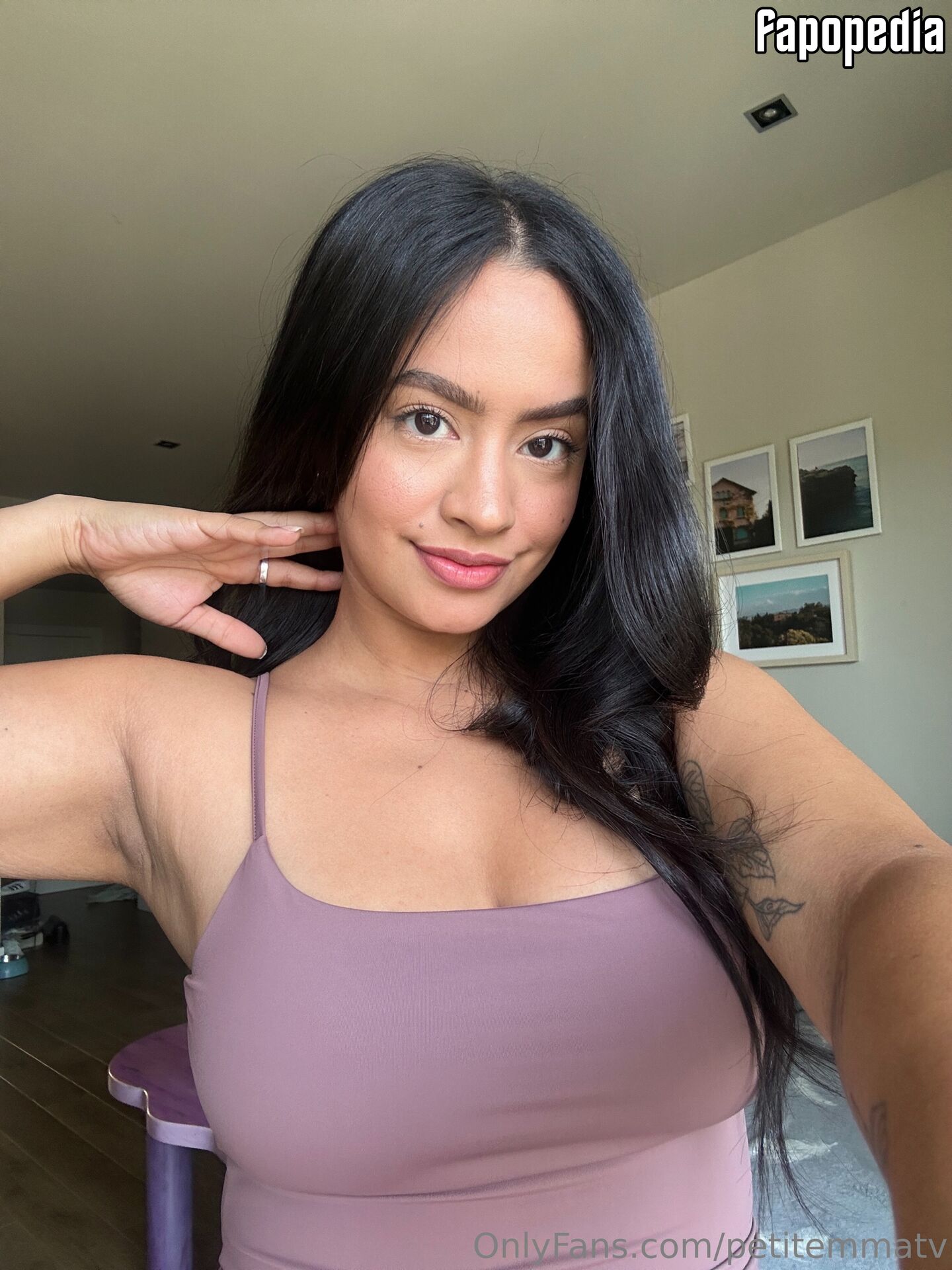 Petitemmatv Nude OnlyFans Leaks - Photo #18158650 - Fapopedia