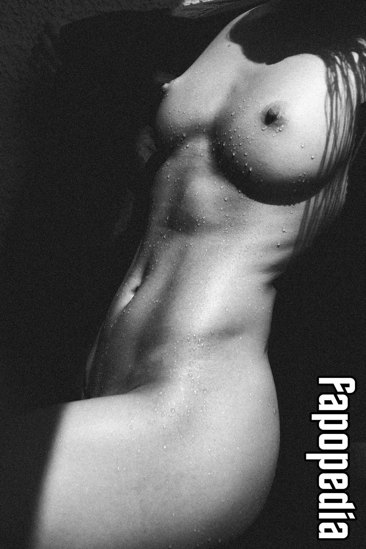 Phoebe crnich nude