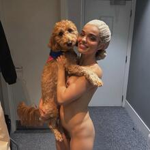  Nude
