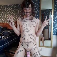  Nude