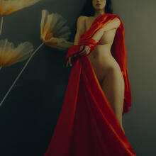  Nude