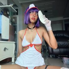  Nude
