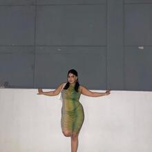  Nude
