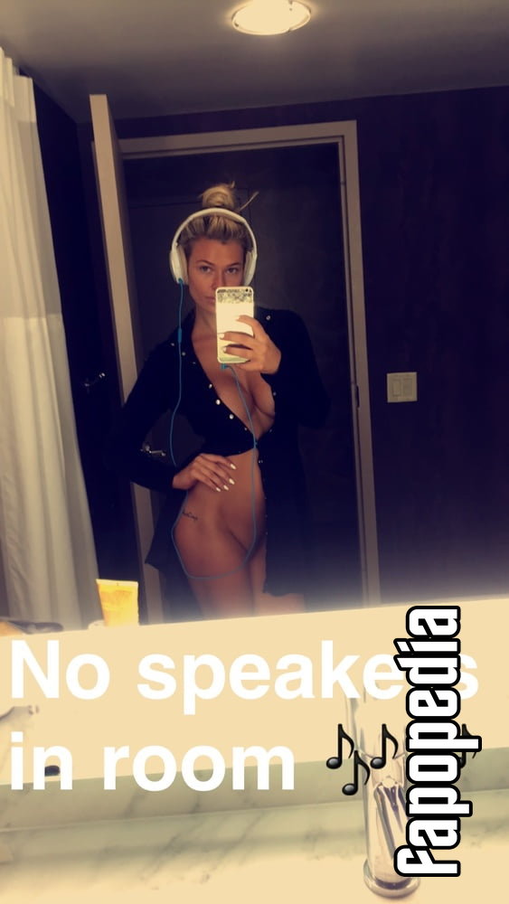Samantha Hoopes Nude Leaks