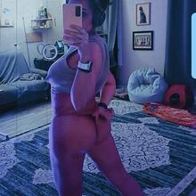  Nude