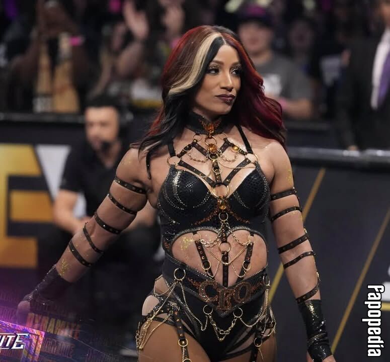 Sasha Banks