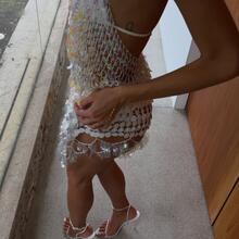  Nude