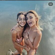  Nude