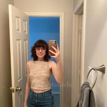  Nude