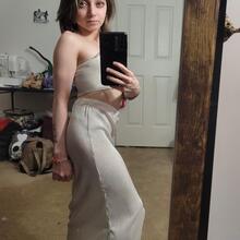  Nude