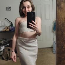  Nude