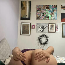  Nude