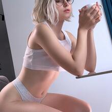  Nude