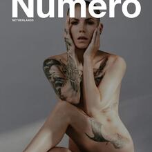  Nude