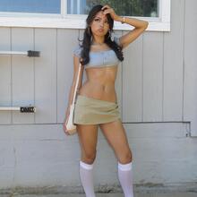  Nude