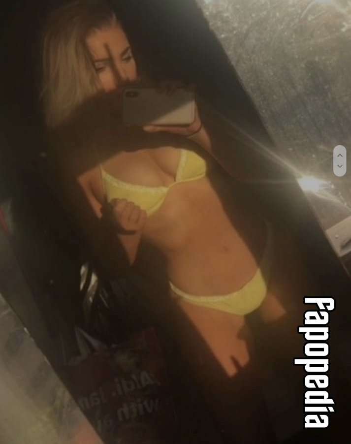 Sophia Mitchell Nude Leaks