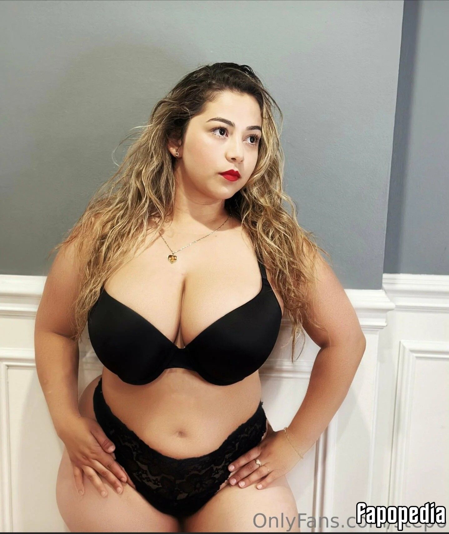 Stephanie Reyes Nude OnlyFans Leaks