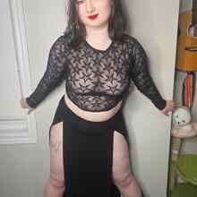  Nude