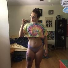 Nude