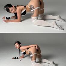  Nude