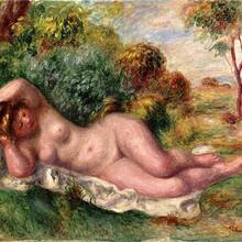  Nude