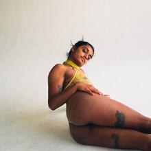  Nude