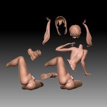  Nude