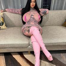  Nude