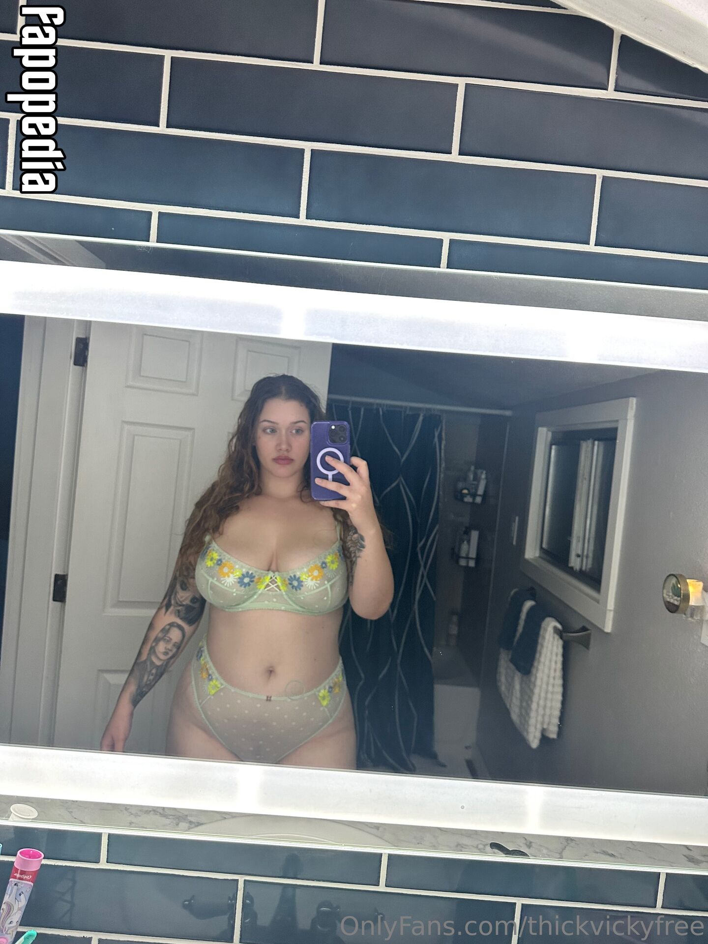 thickvickyfree