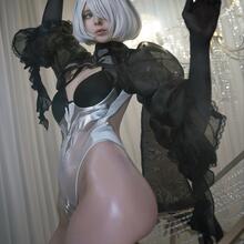  Nude