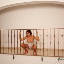  Nude