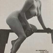  Nude