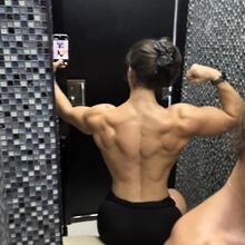  Nude