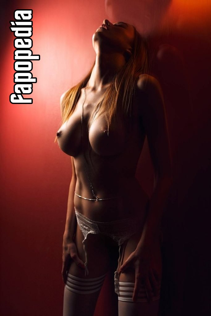 Yulia Nesterova Nude Leaks