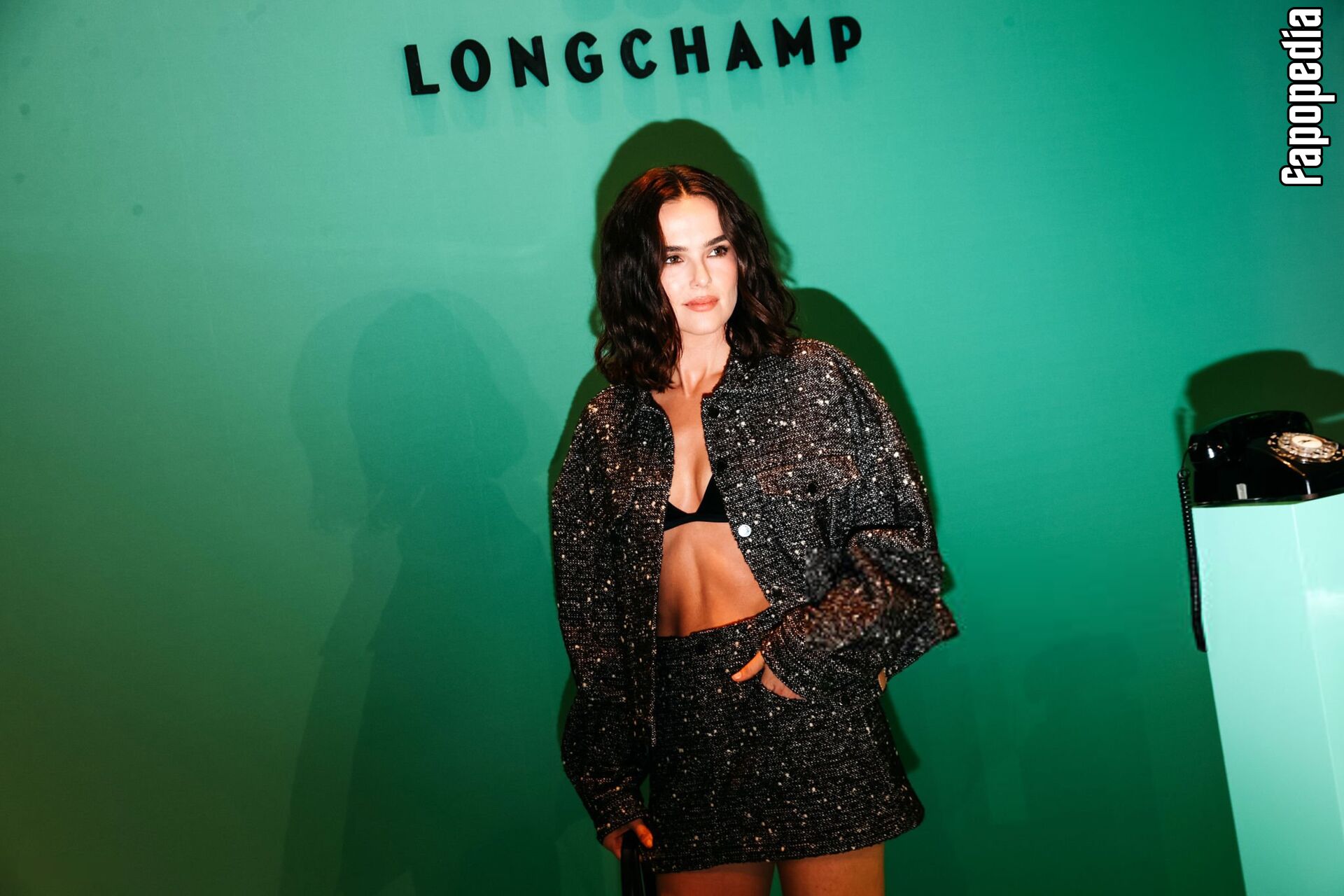 Zoey Deutch